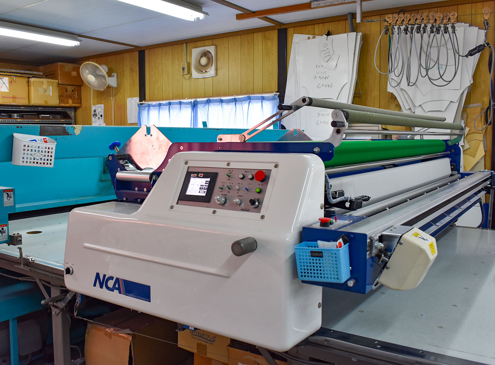 裁断機イメージ